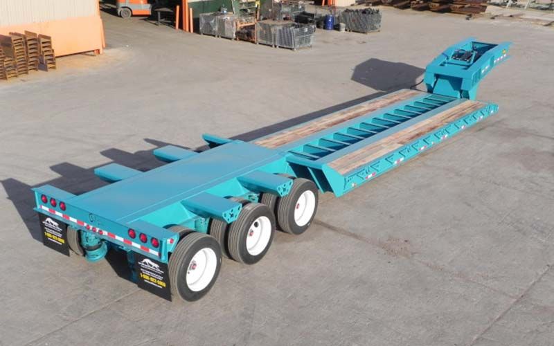 Witzco NGB-60 • 60 Ton Non-Ground Bearing, Removable Gooseneck - image 1 of 4