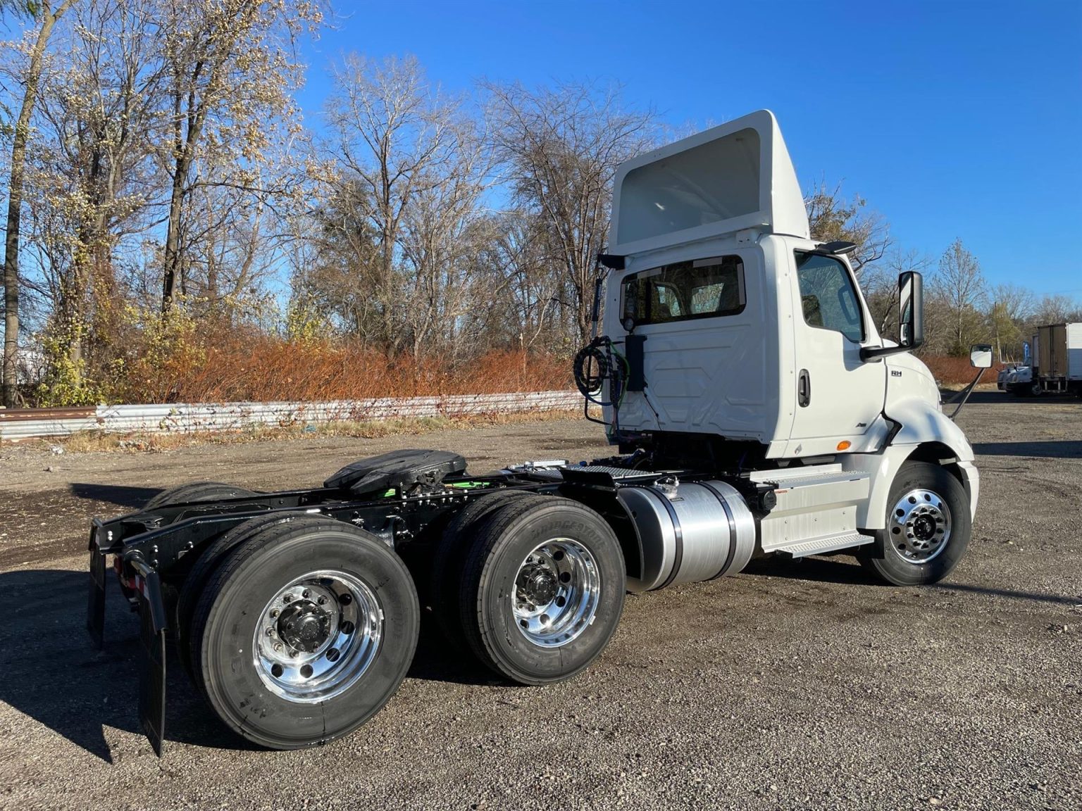 International RH613 2025 WMI Trucks