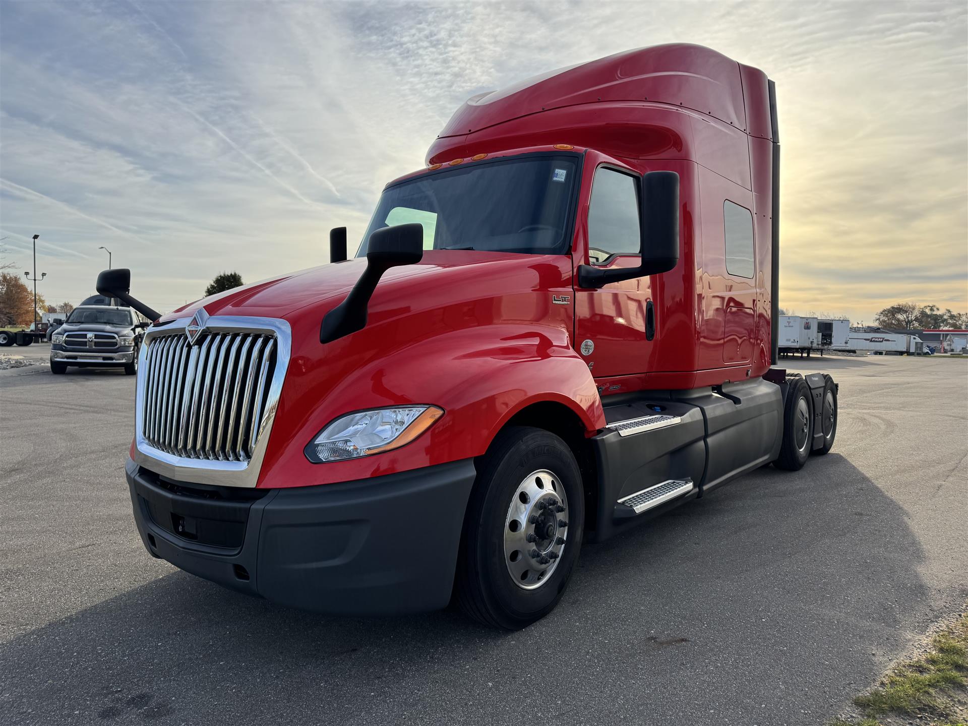 International LT625 2021 - image 1 of 6