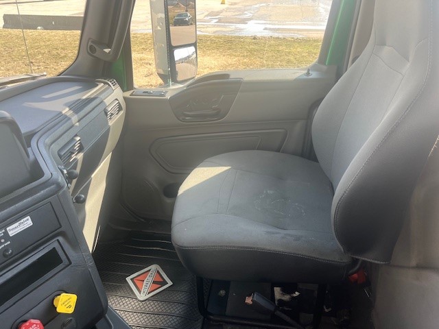 International LT625 2019 - image 3 of 6